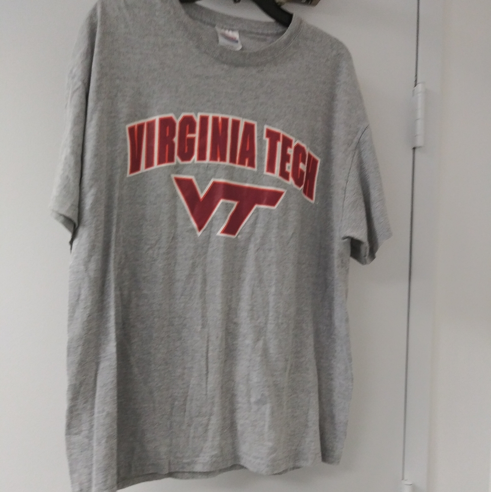 Grey Virginia Tech T-shirt unisex